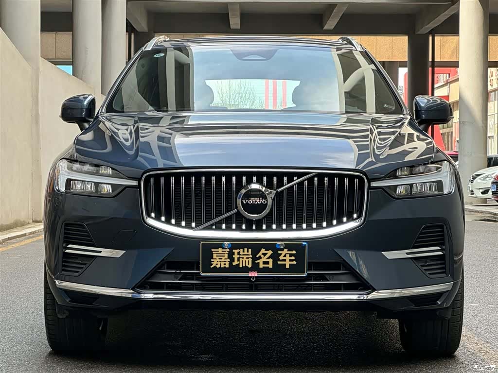 Volvo XC60, 2025 2