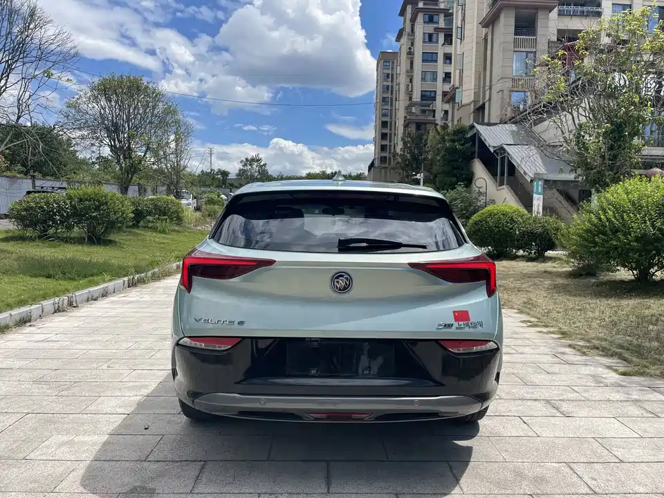 Buick Slightly blue 6