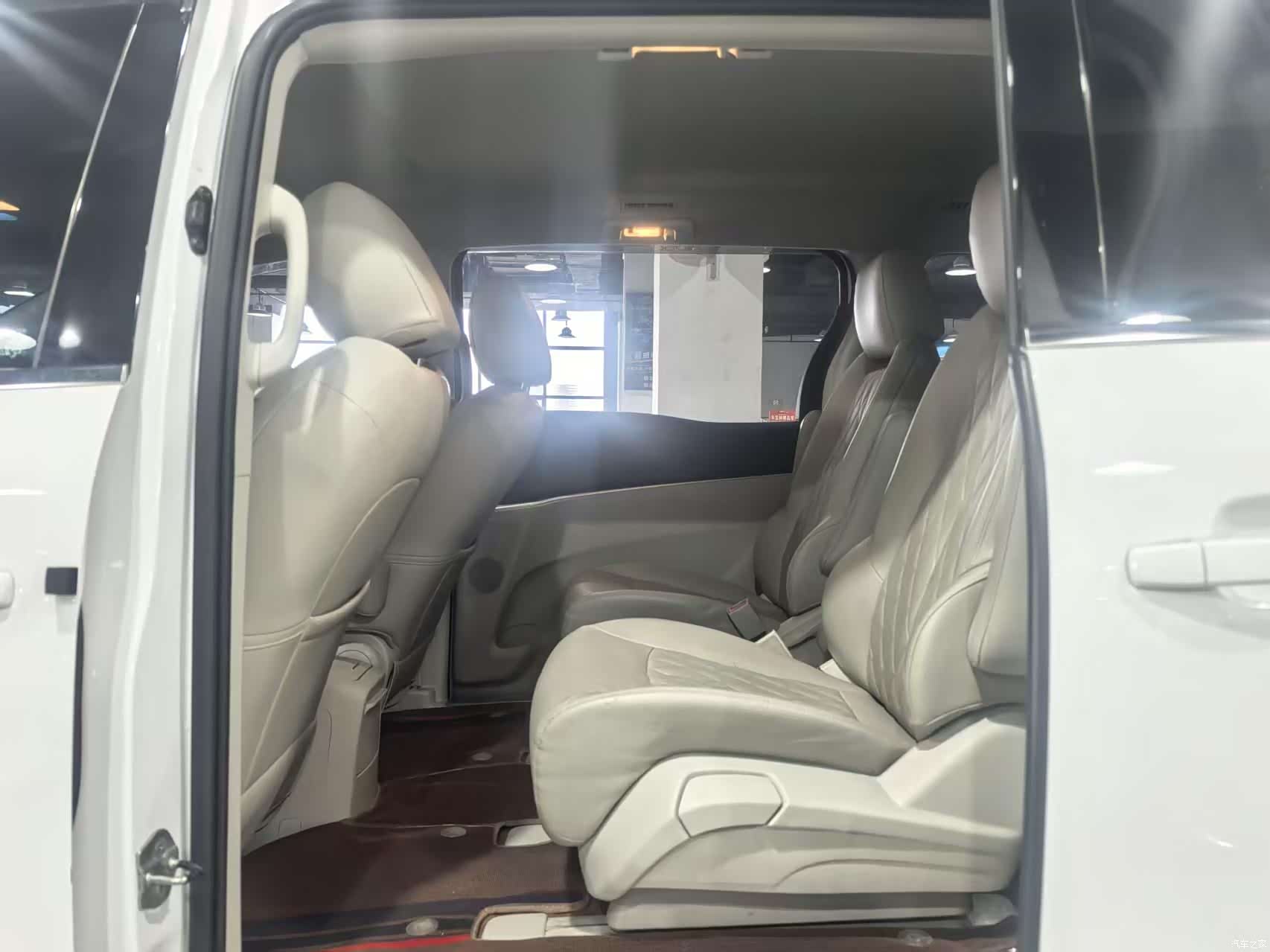 Buick GL8, 2023 6