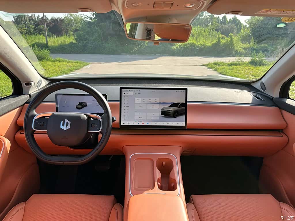 Leapmotor C10, 2025 11