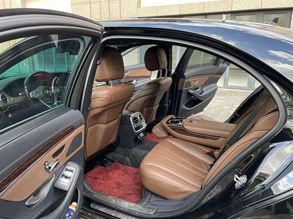 Mercedes-Benz S-class Mercedes-Benz S-class