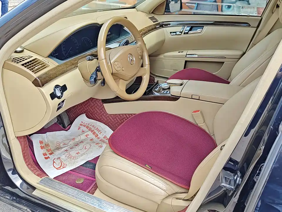Mercedes-Benz S-class Mercedes-Benz S-class