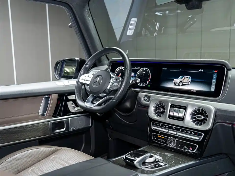 Mercedes-Benz G-class Mercedes-Benz G-class