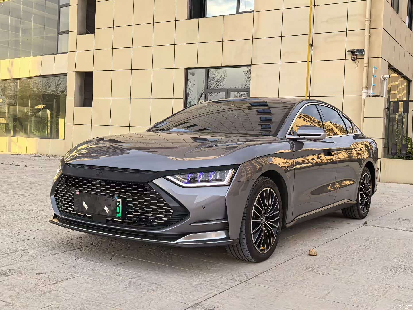 BYD Han
