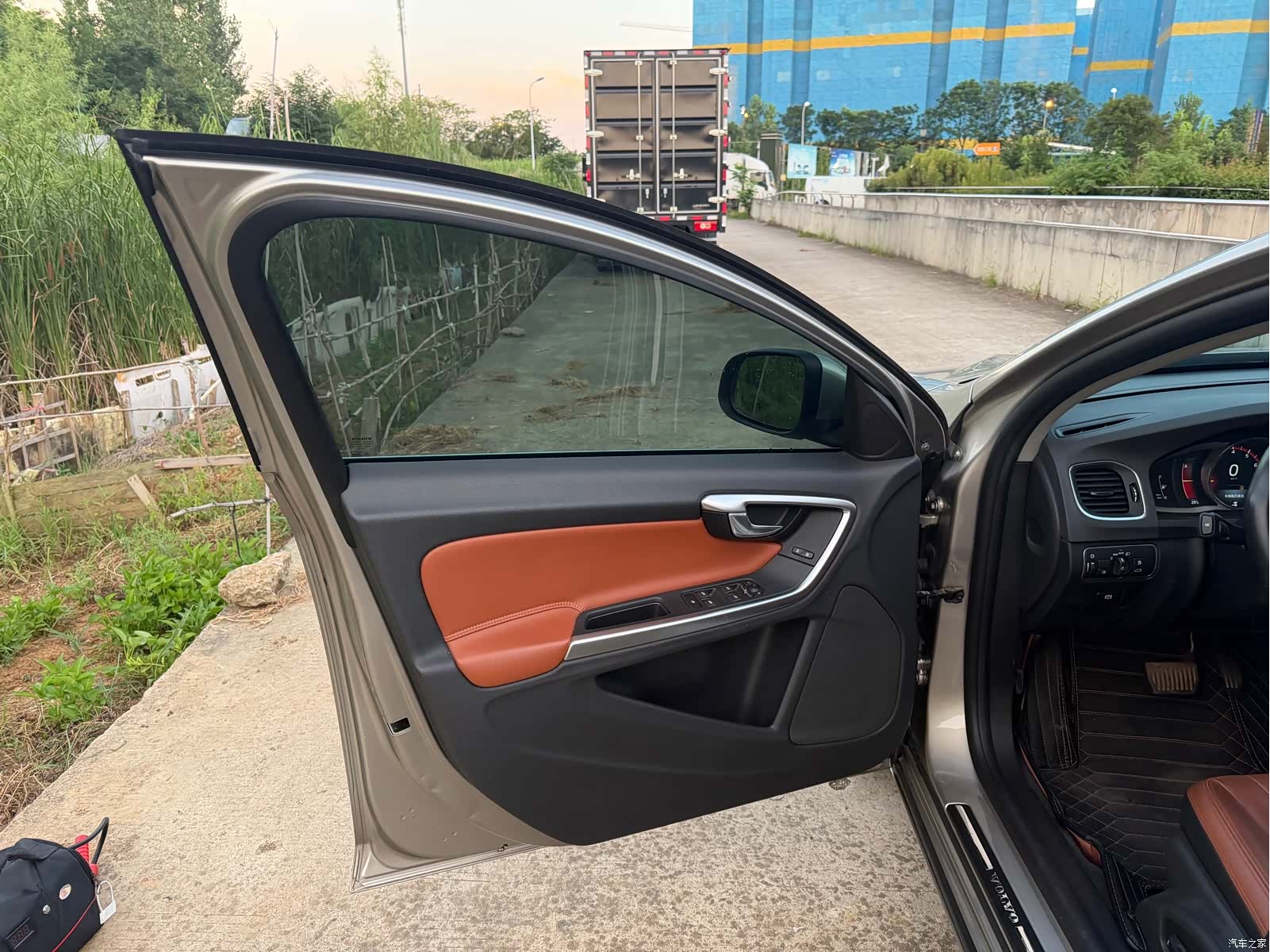 Volvo S60, 2015 9