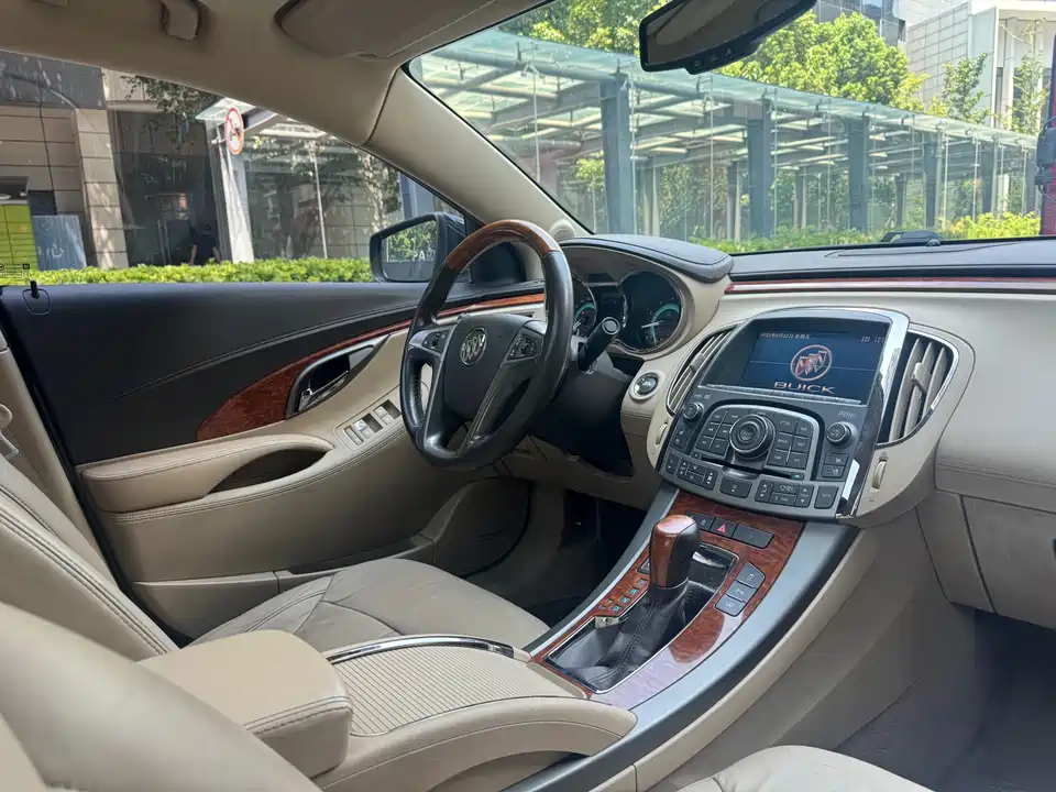 Buick Lacrosse