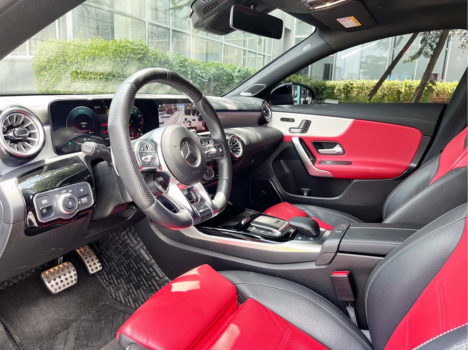 Mercedes-Benz CLA, 2023 3