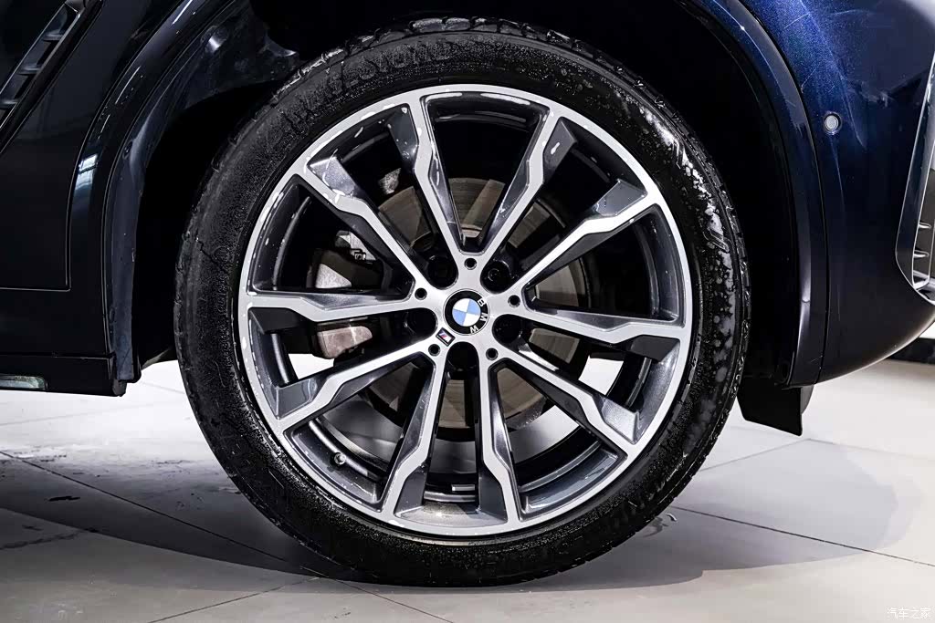 BMW X3, 2024 12