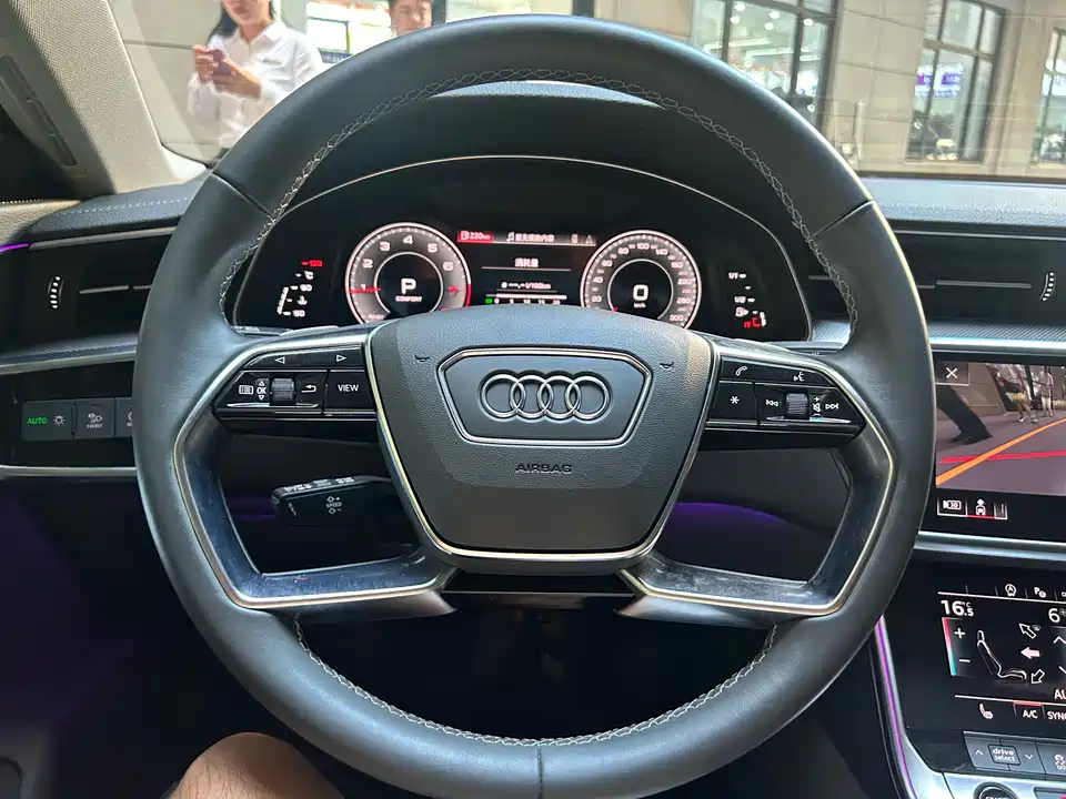 Audi A7L Audi A7L