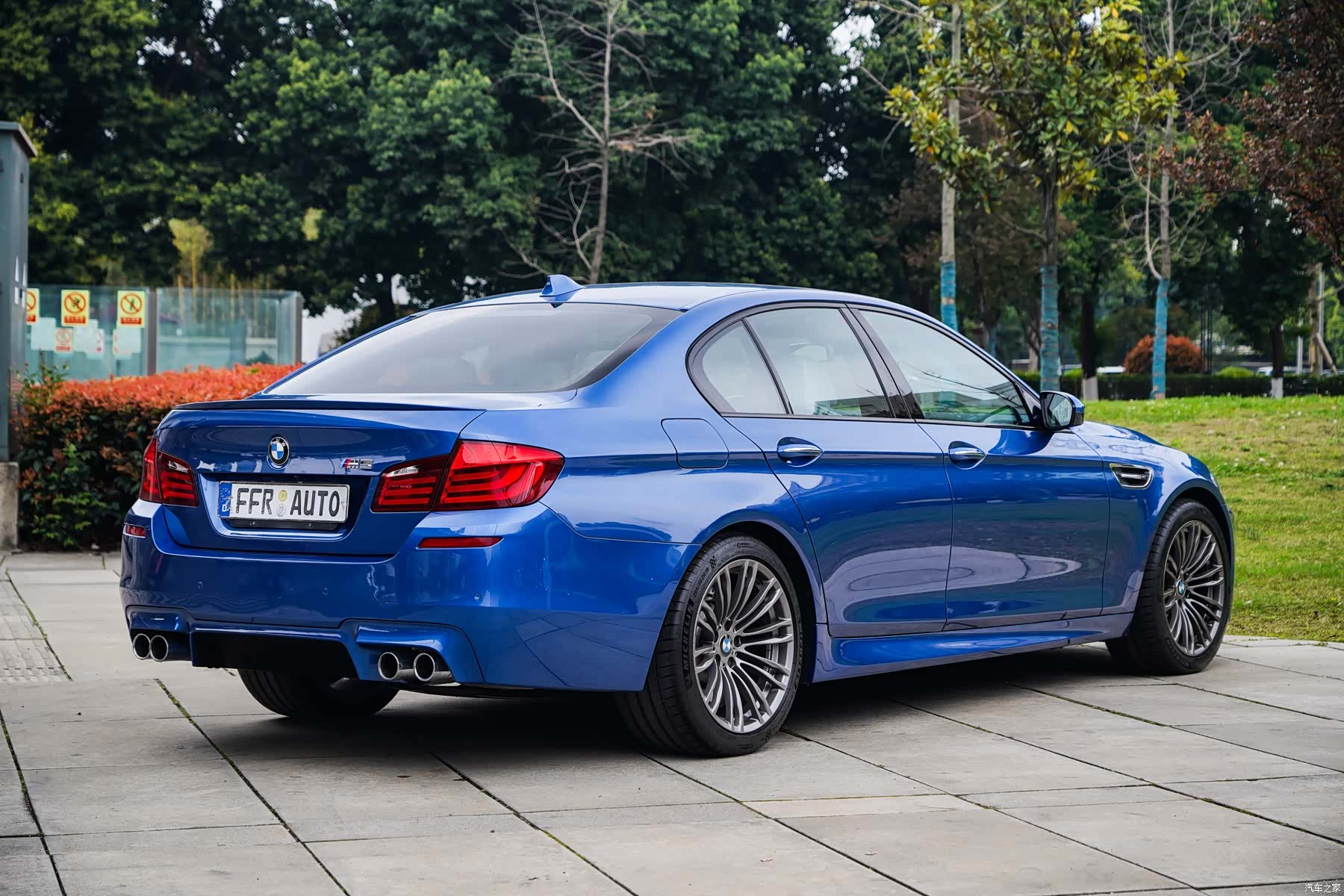 BMW M5, 2012 все фото