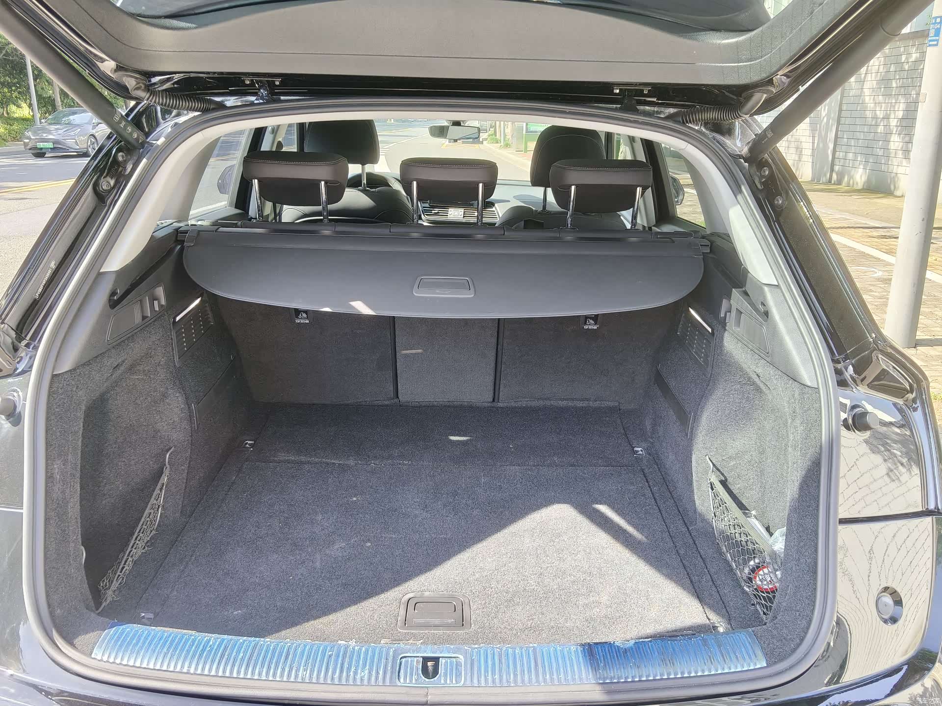 Audi Q5L, 2024 9