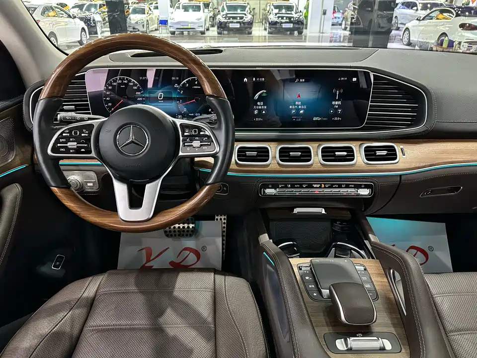 Mercedes-Benz GLS Mercedes-Benz GLS
