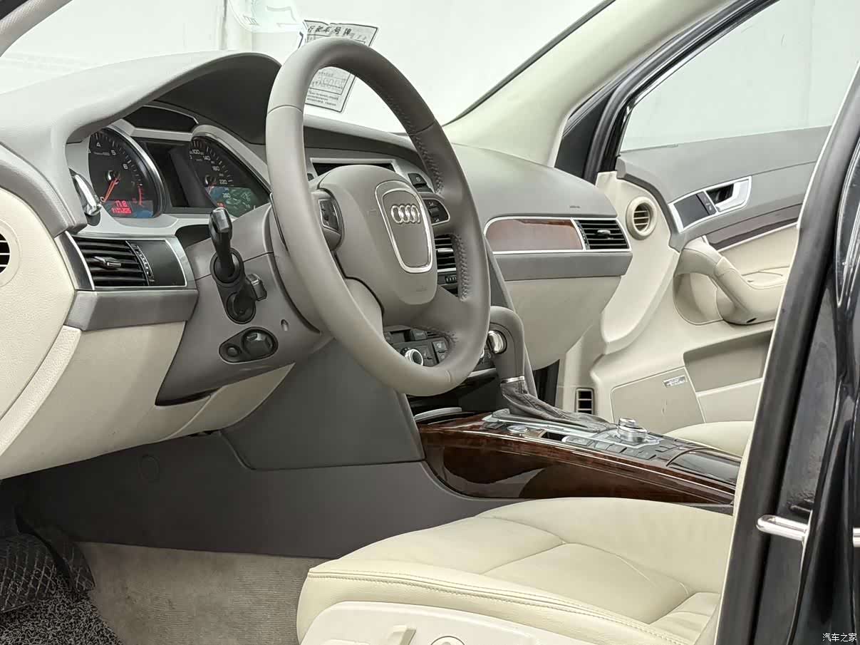 Audi A6L, 2010 все фото