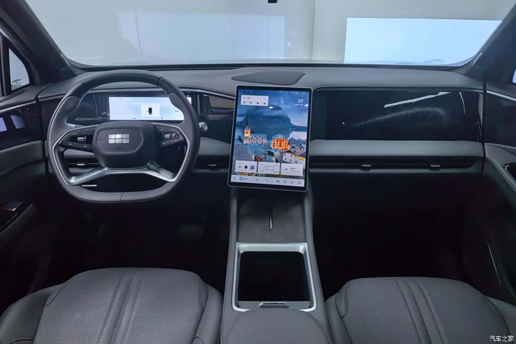 Geely Galaxy L7, 2025 12