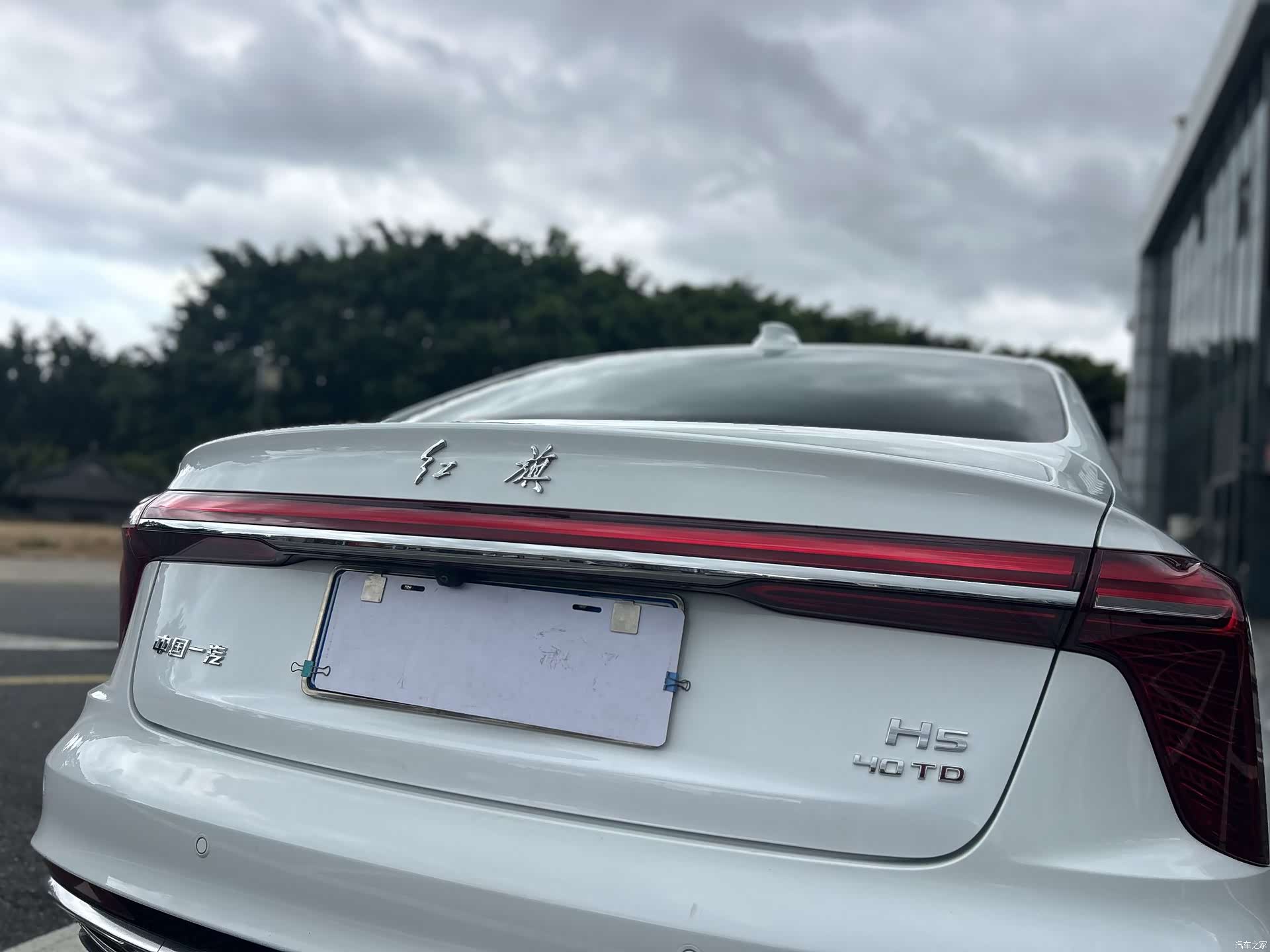 Hongqi H5, 2024 12