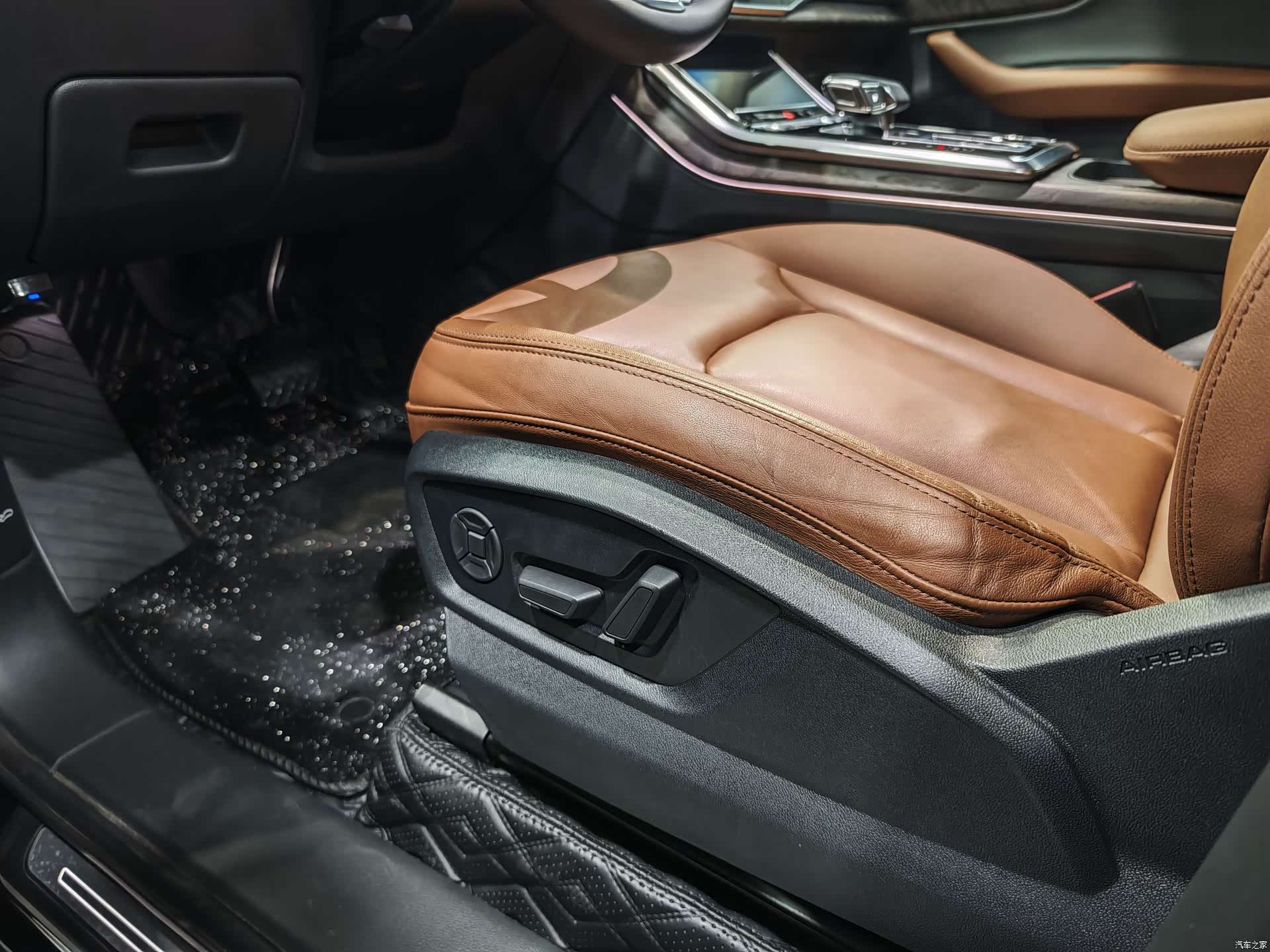 Audi Q7, 2020 10
