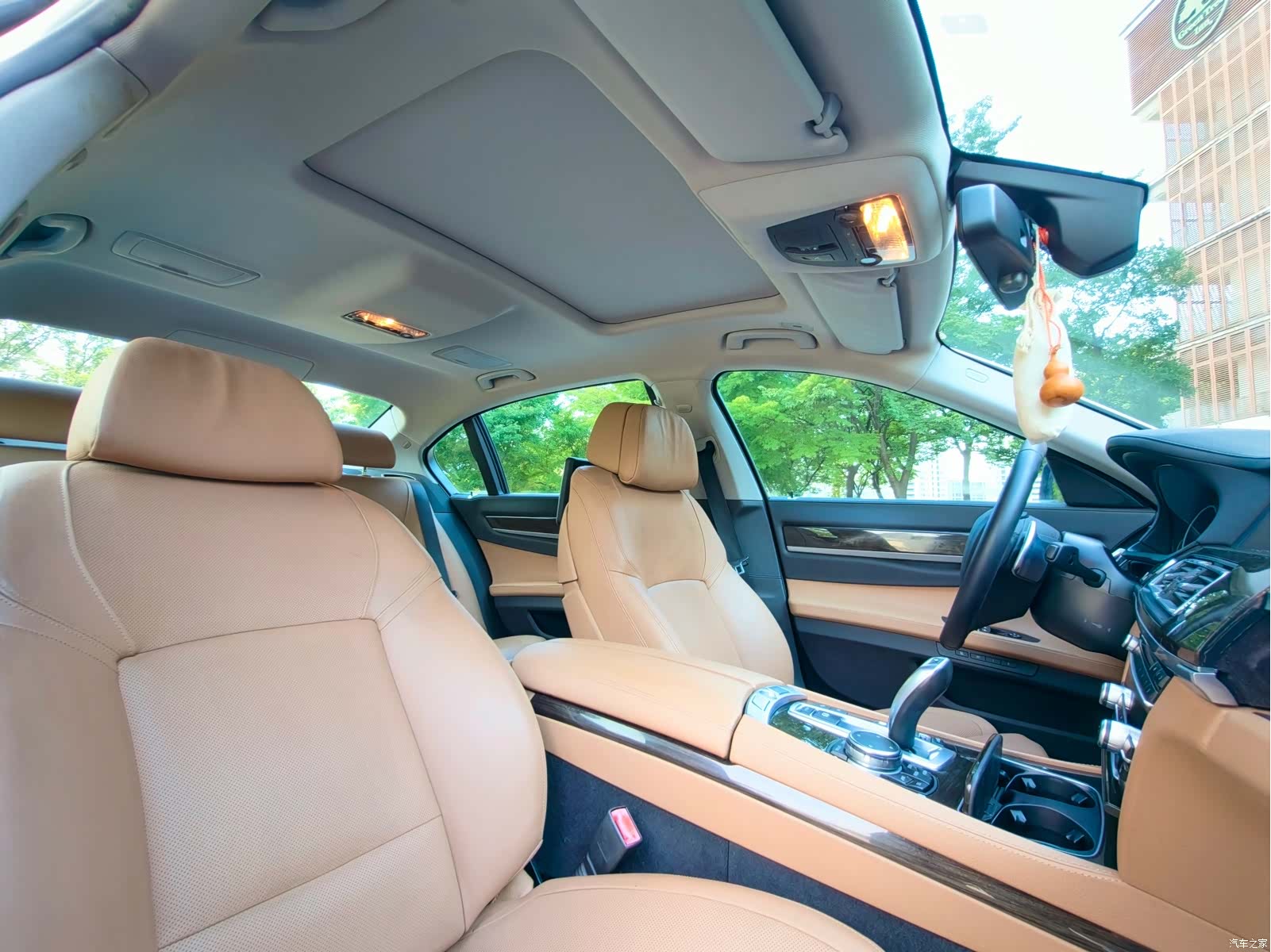 BMW 7 Series, 2014 9