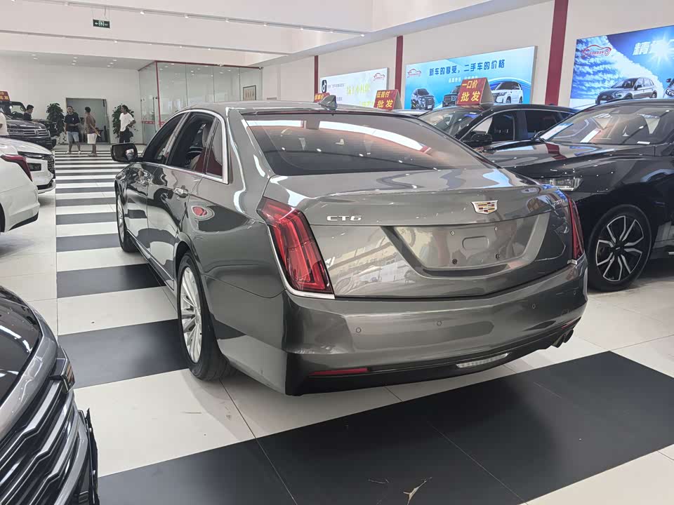 Cadillac CT6