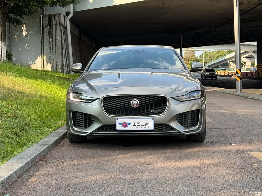 Land Rover XEL, 2020 2