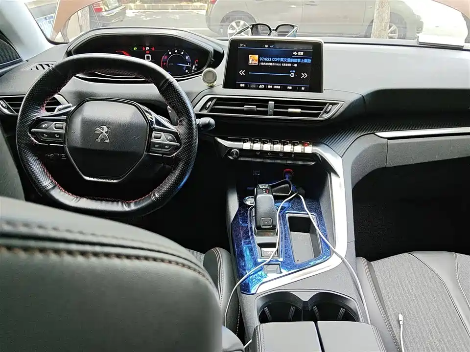 Peugeot 4008