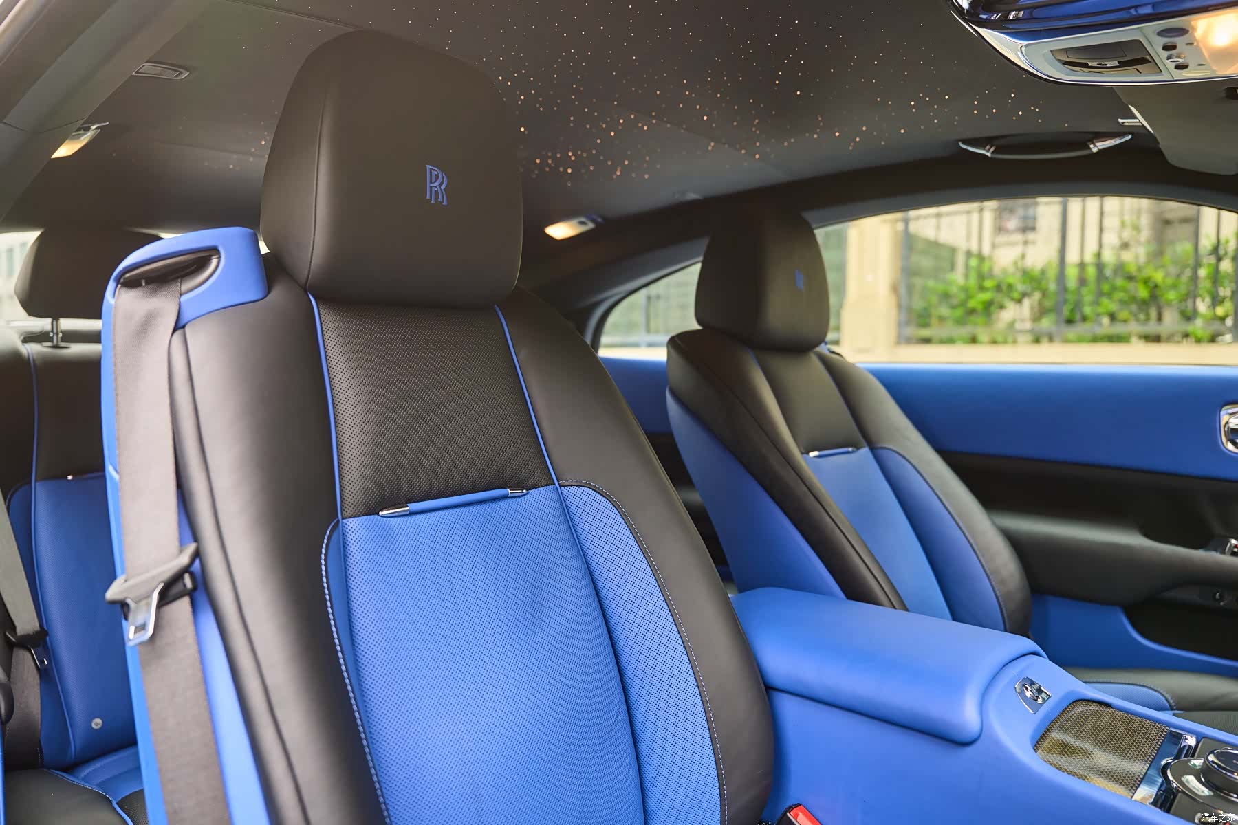 Rolls-Royce Wraith, 2019 14