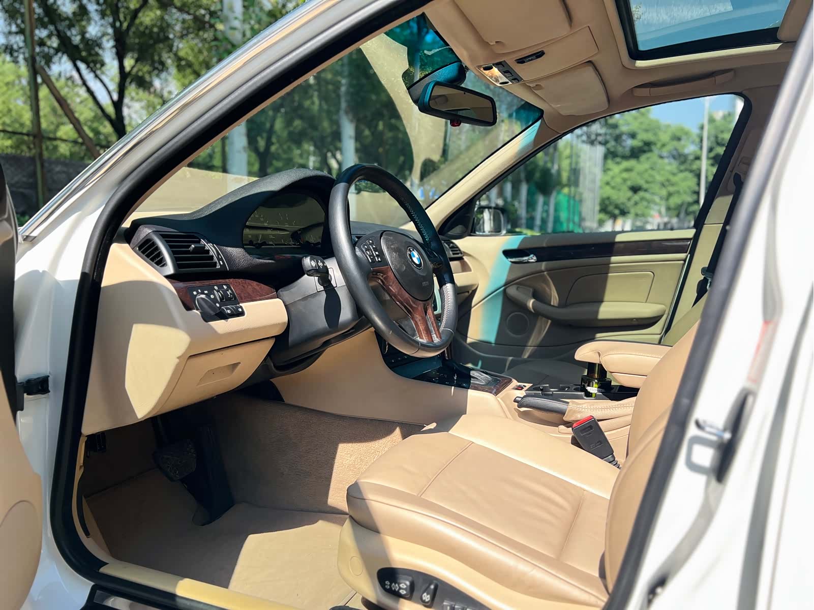 BMW 3 Series, 2003 все фото