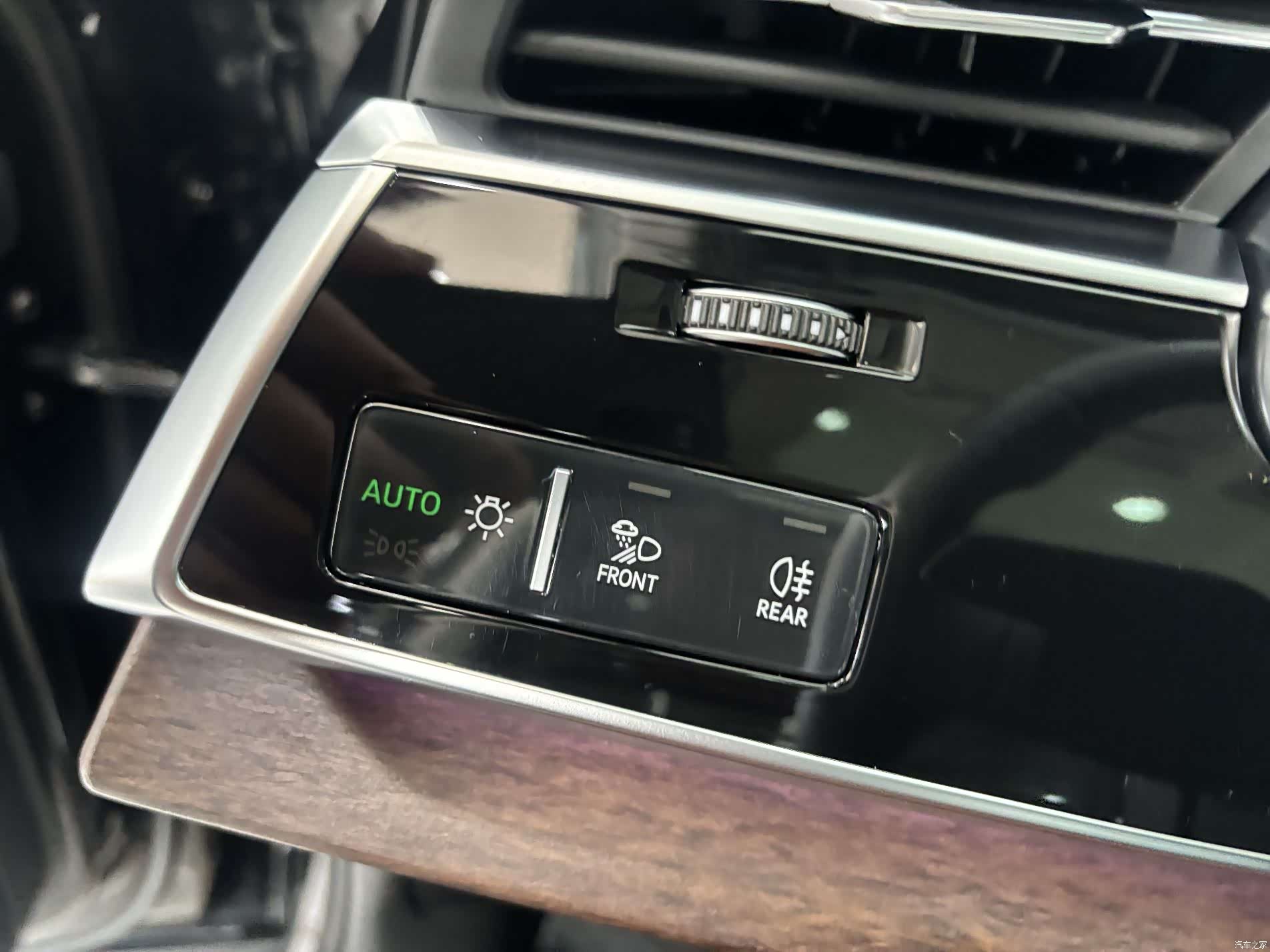 Audi Q7, 2023 15