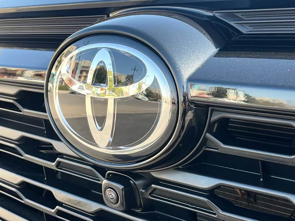 Toyota RAV4 Rongfang