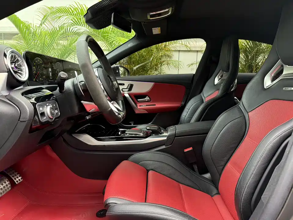 Mercedes-Benz CLA AMG