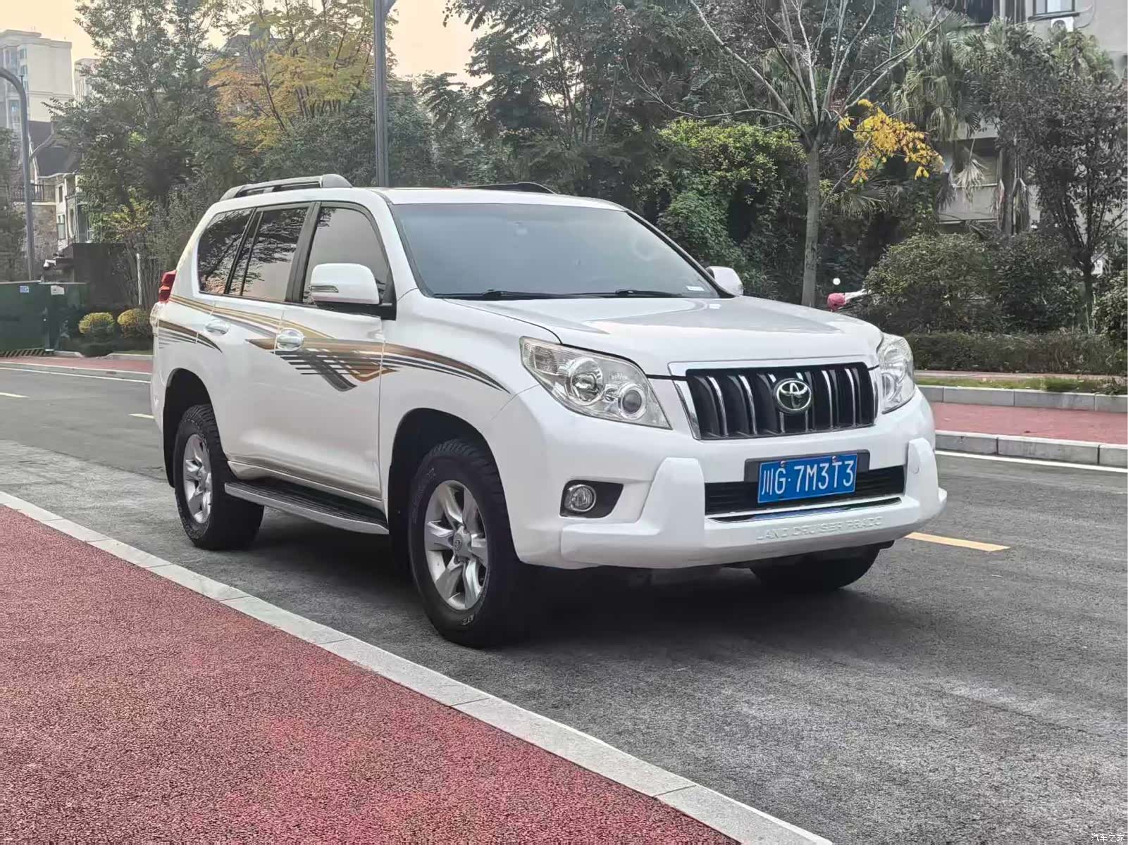 Toyota Prado, 2013 3