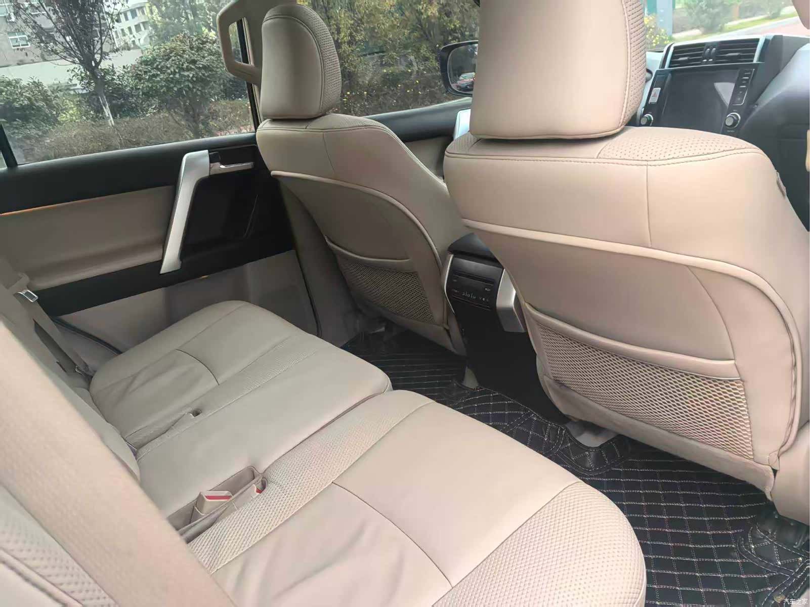 Toyota Prado, 2013 8