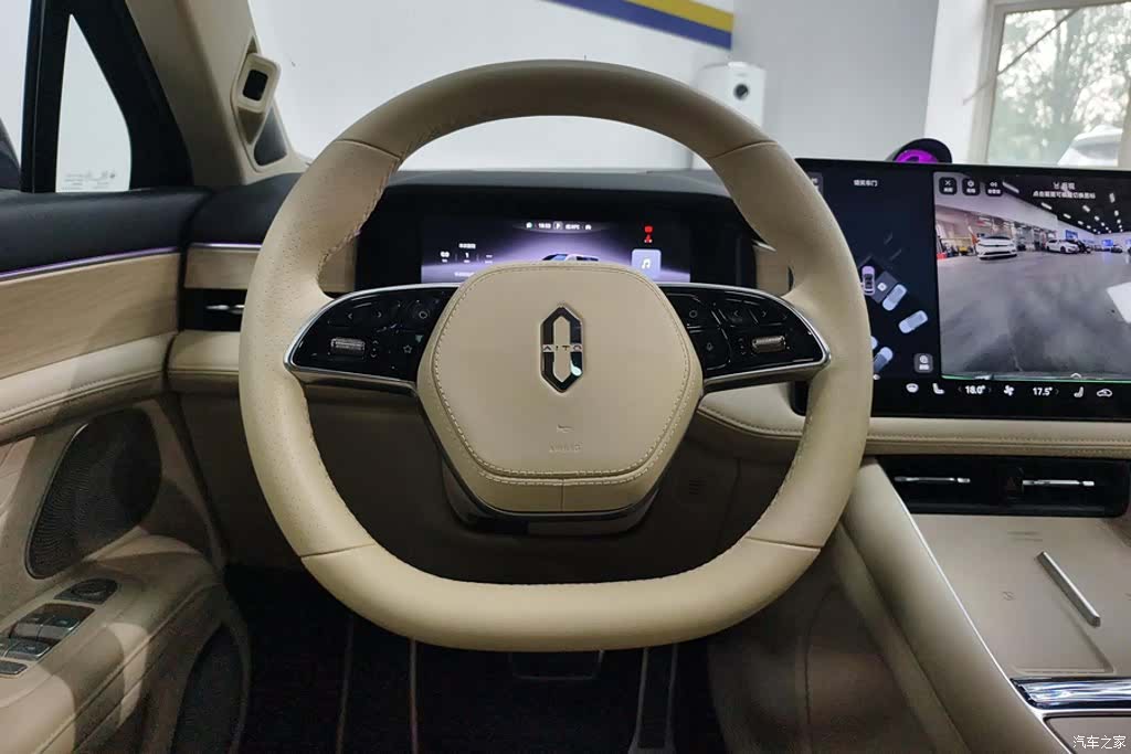 AITO M5, 2025 15