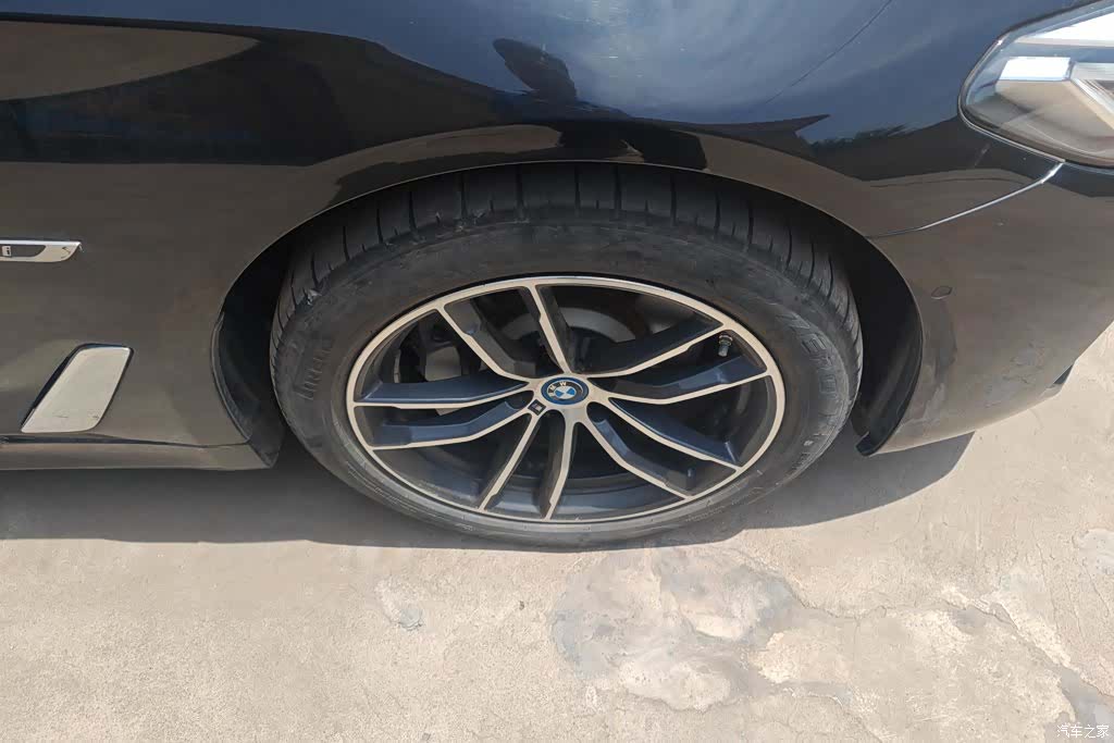 BMW 5 Series, 2022 6