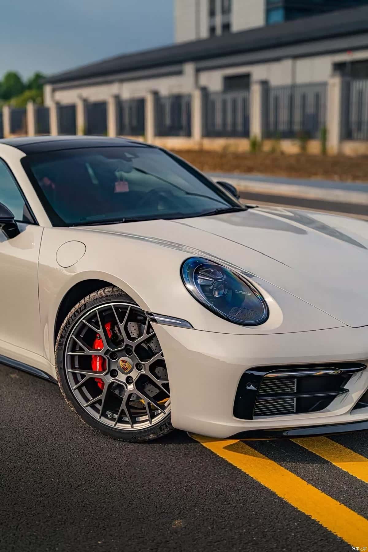 Porsche 911, 2022 6