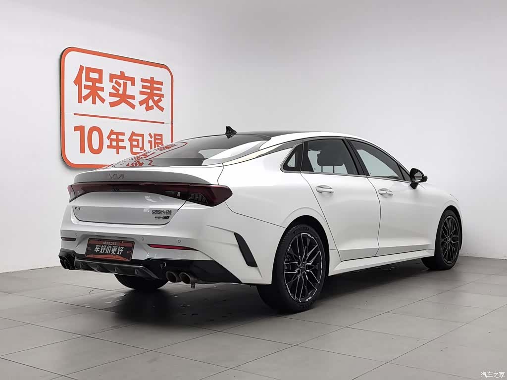 Kia K5, 2021 2