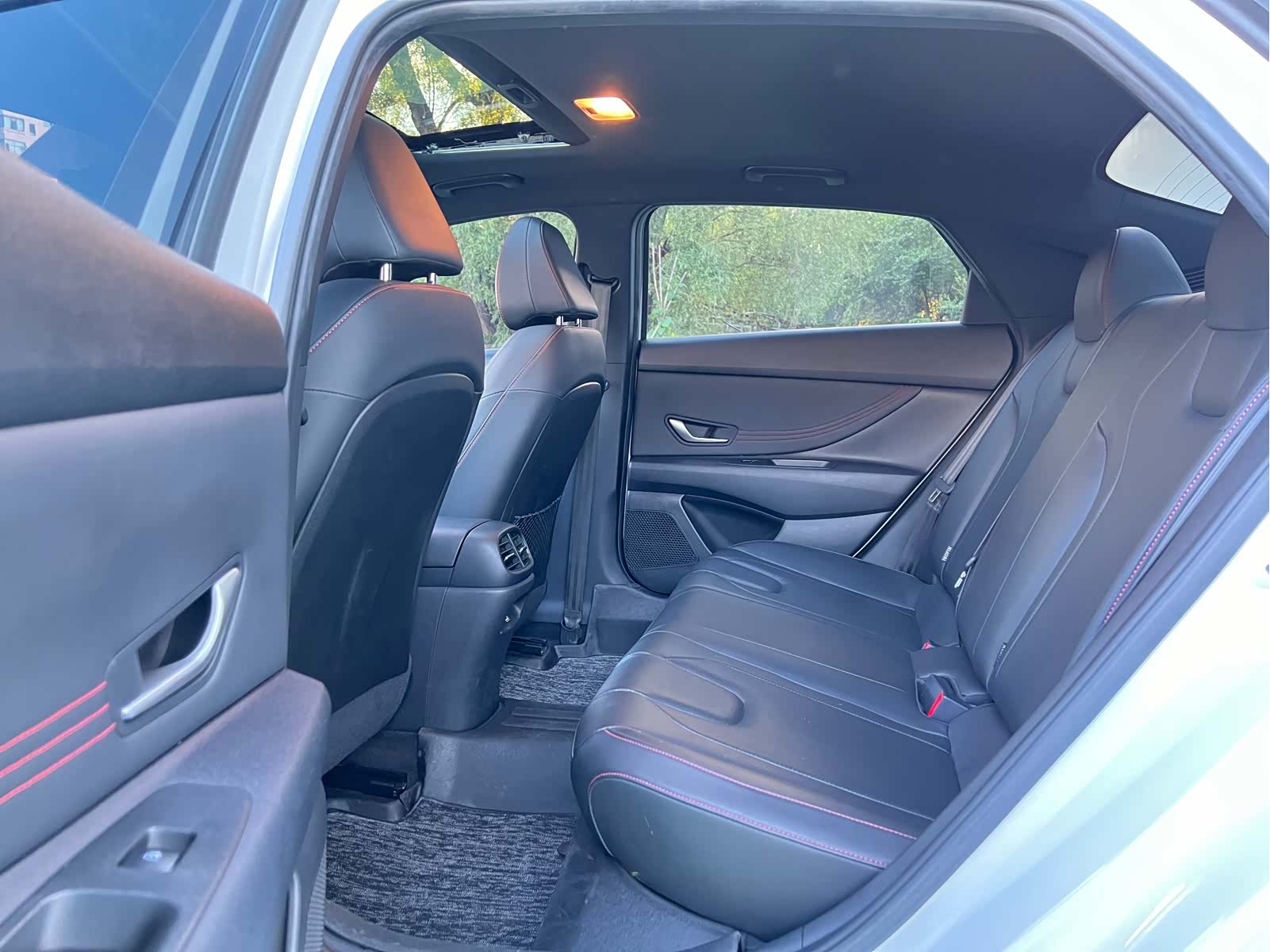 Hyundai Elantra, 2022 17