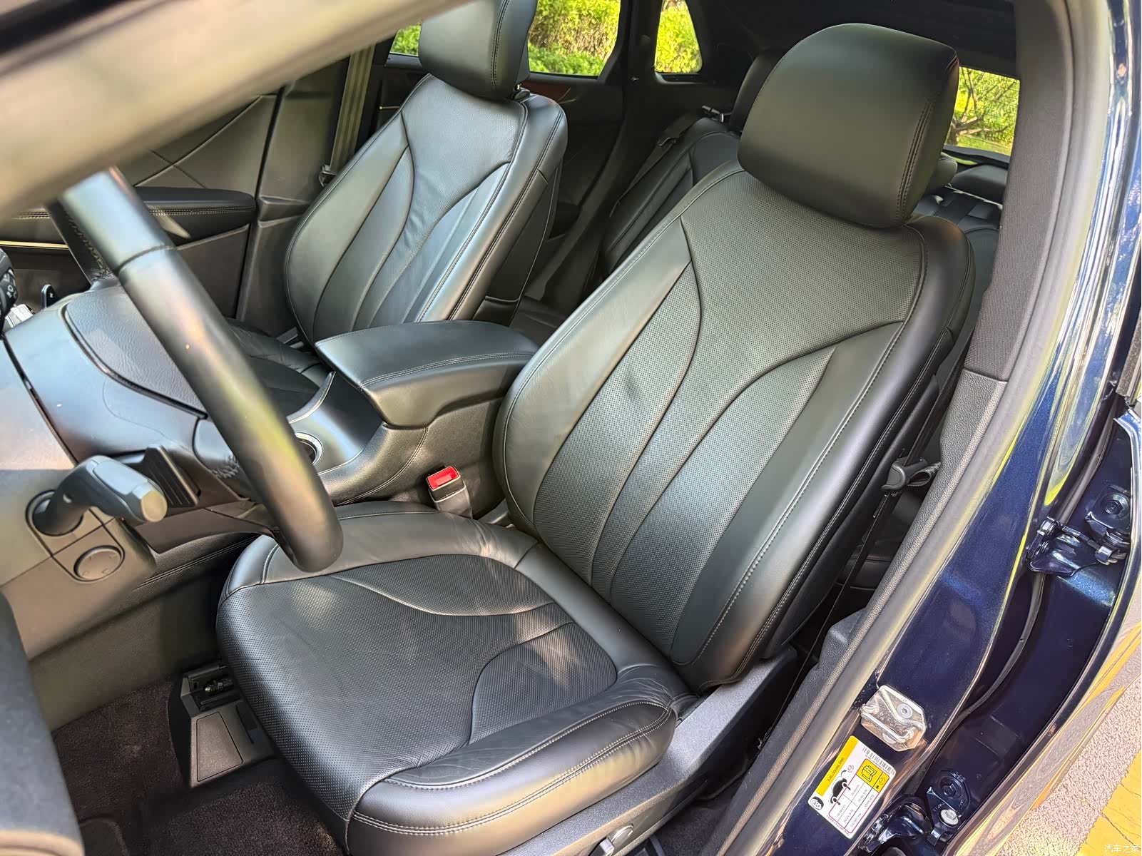 Lincoln MKC, 2017 35