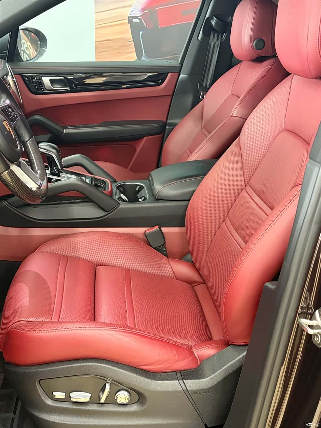 Porsche Cayenne, 2019 15