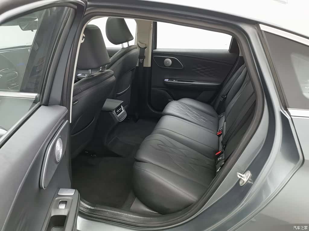 Chery A8L, 2025 15