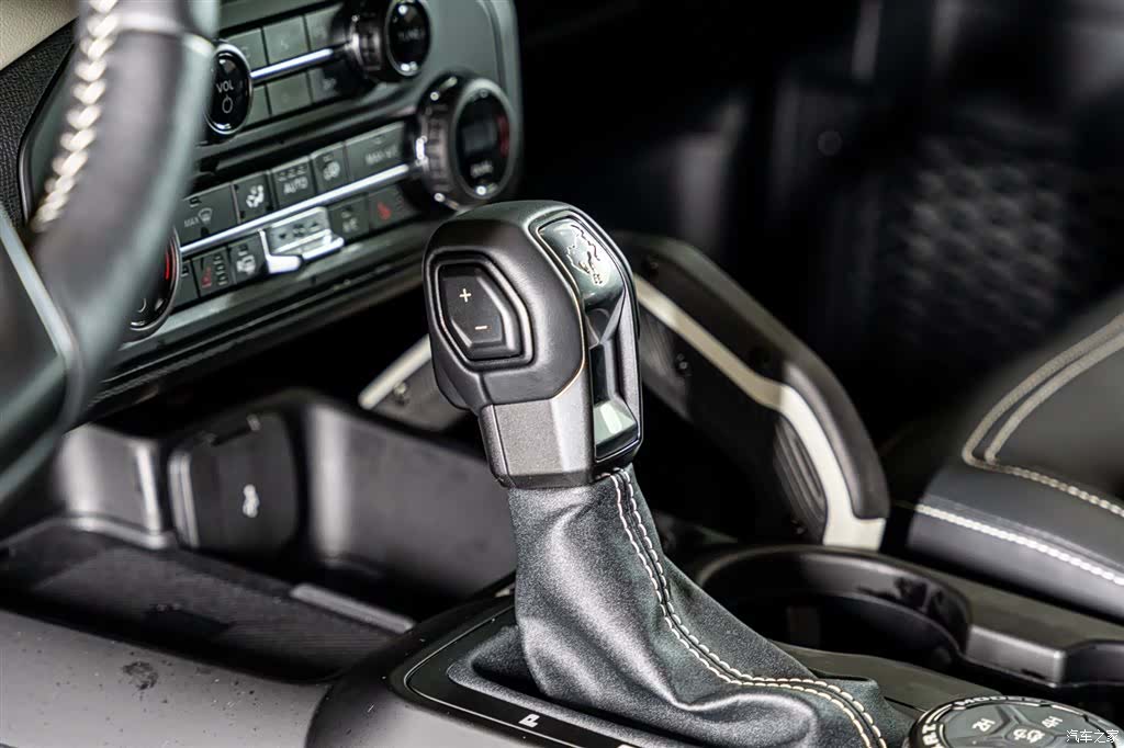 Ford Bronco, 2025 13
