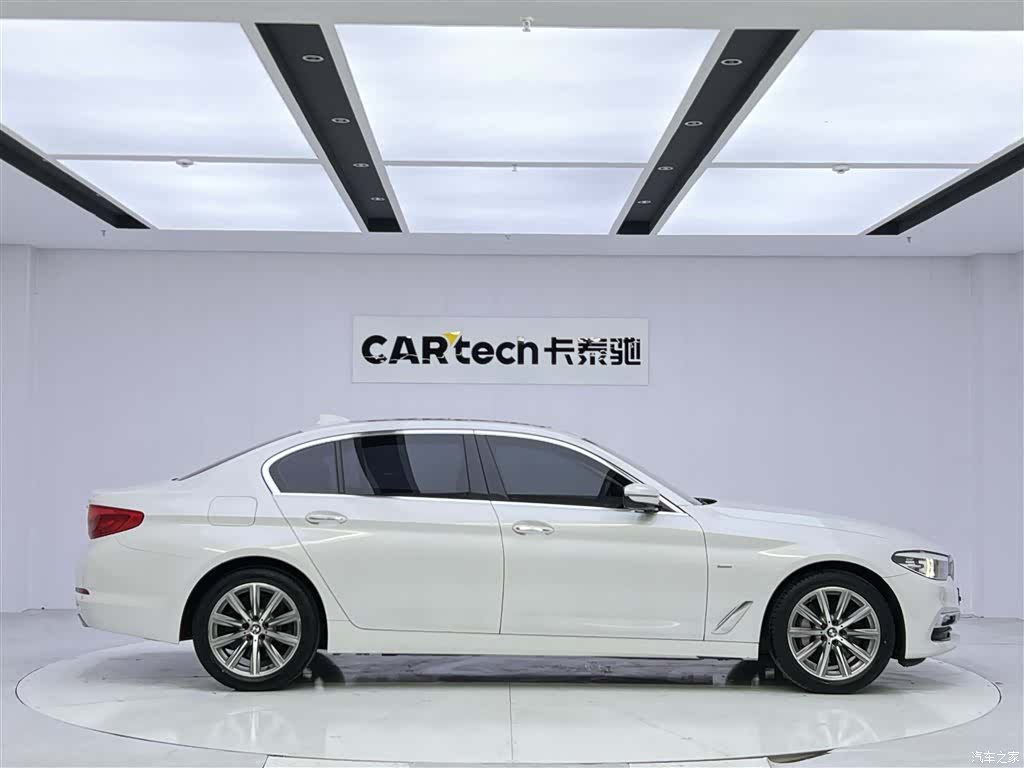 BMW 5 Series, 2018 4