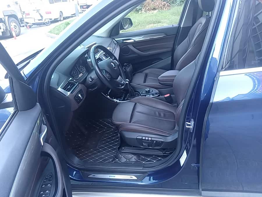 BMW X1 2018, фото 14