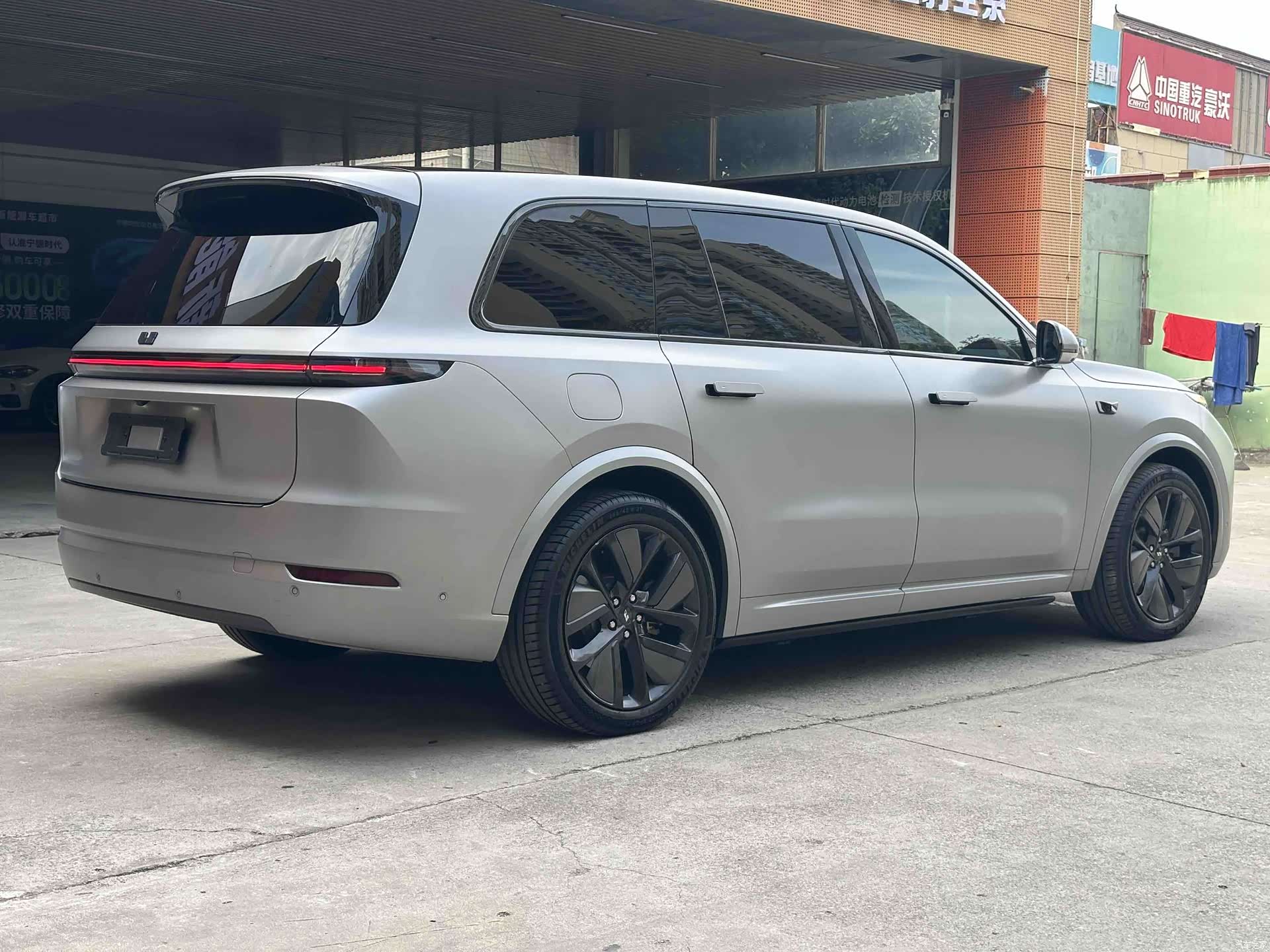 Li Auto L9, 2023 4