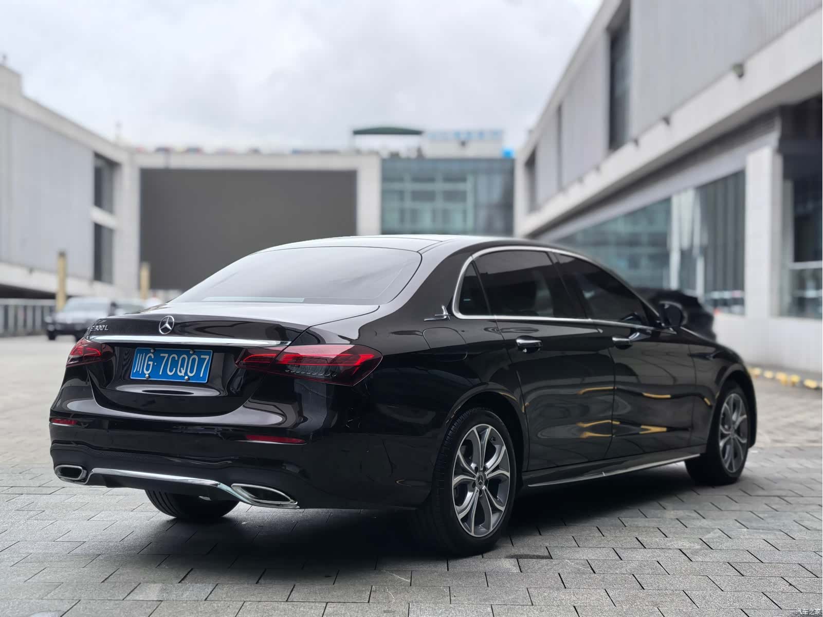 Mercedes-Benz E-Class, 2022 9