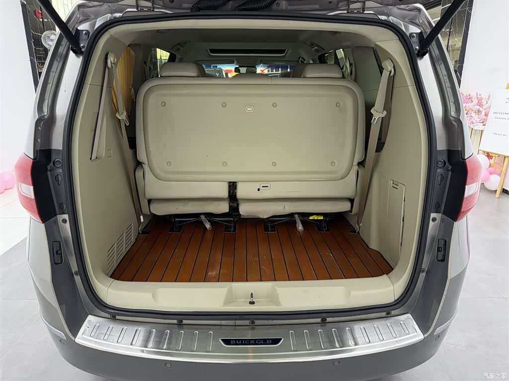 Buick GL8, 2020 12