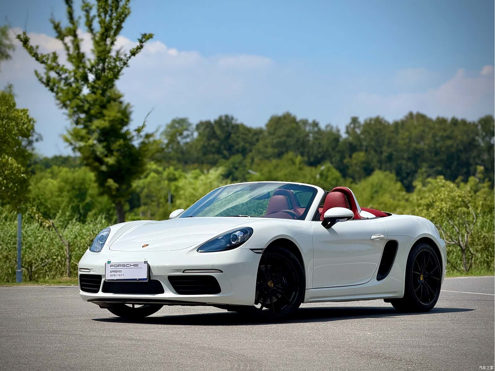 Porsche Boxster, 2018 1