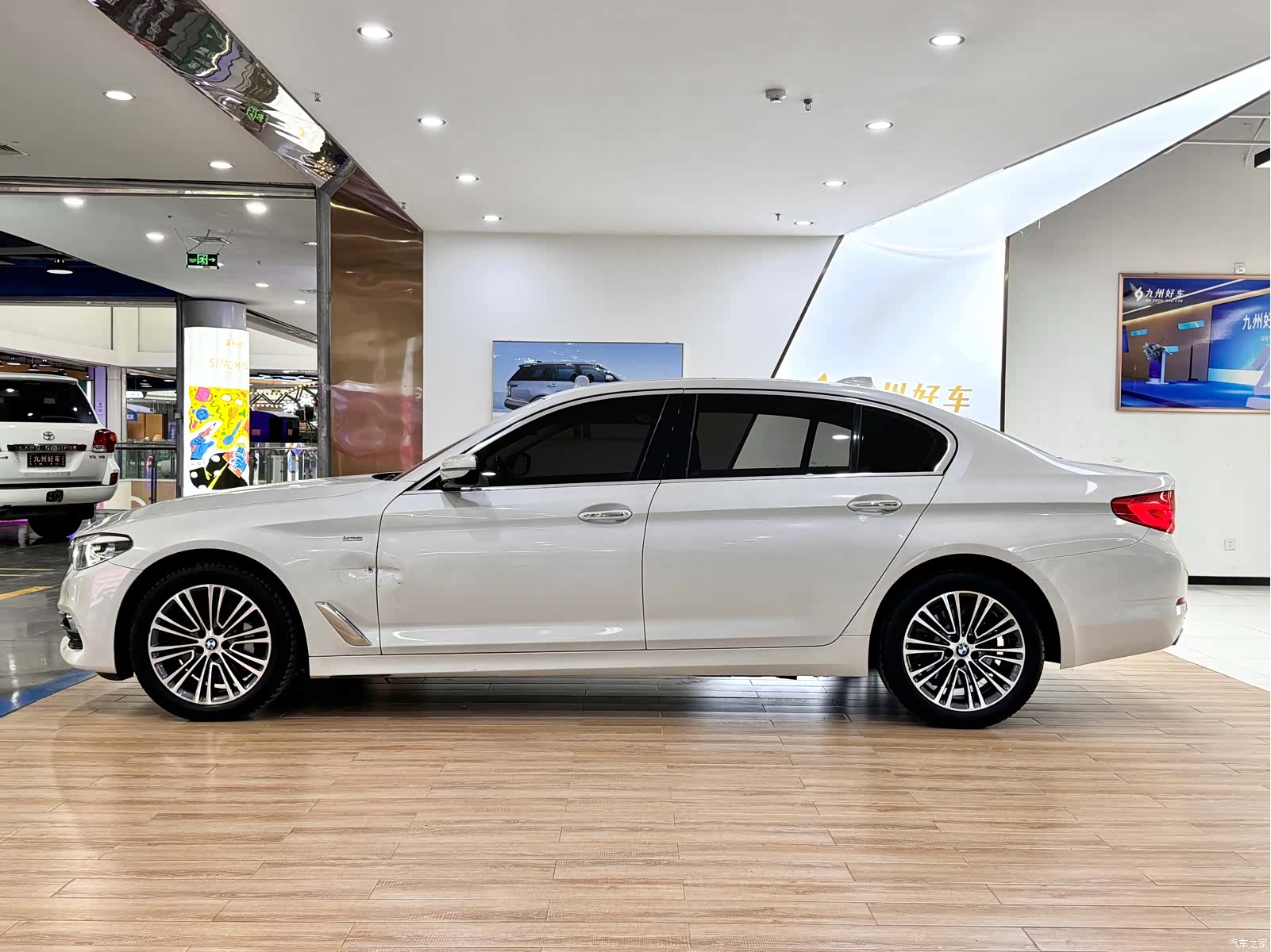 BMW 5 Series, 2018 4