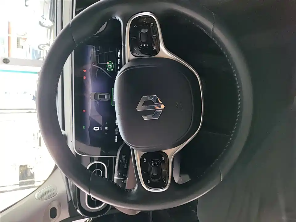 HarmonyOS Ask the world M5