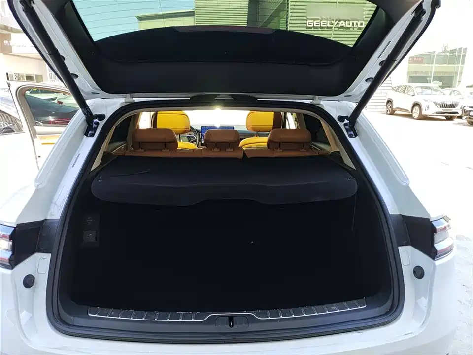 HarmonyOS Ask the world M5