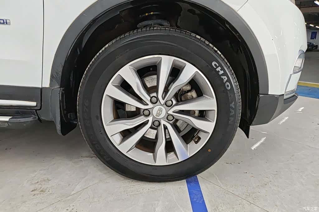 Geely Boyue, 2017 6